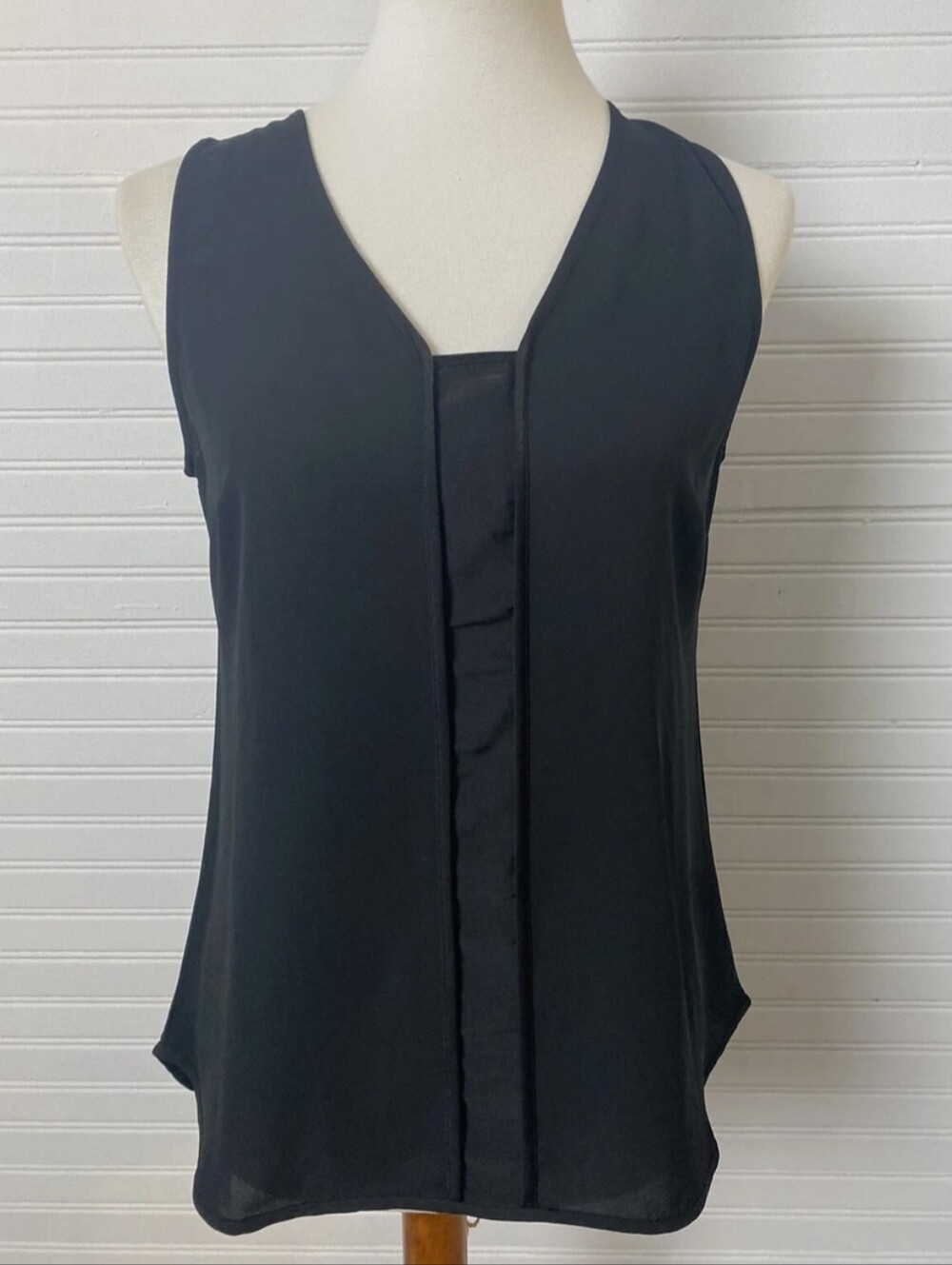 Banana Republic Black Semi Sheer sleeveless Tank, Size Small